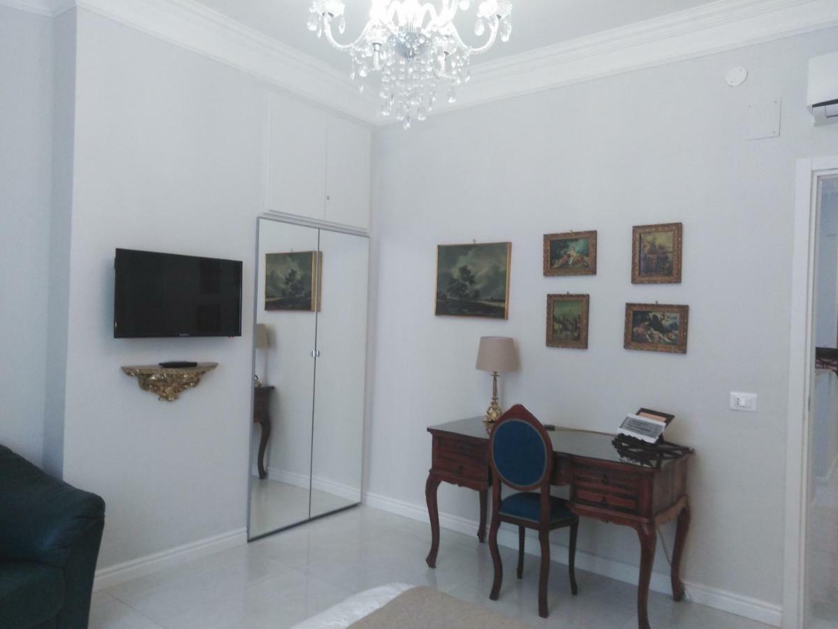 Centro Storico Maschio Angioino House Apartment Napoli Exterior foto